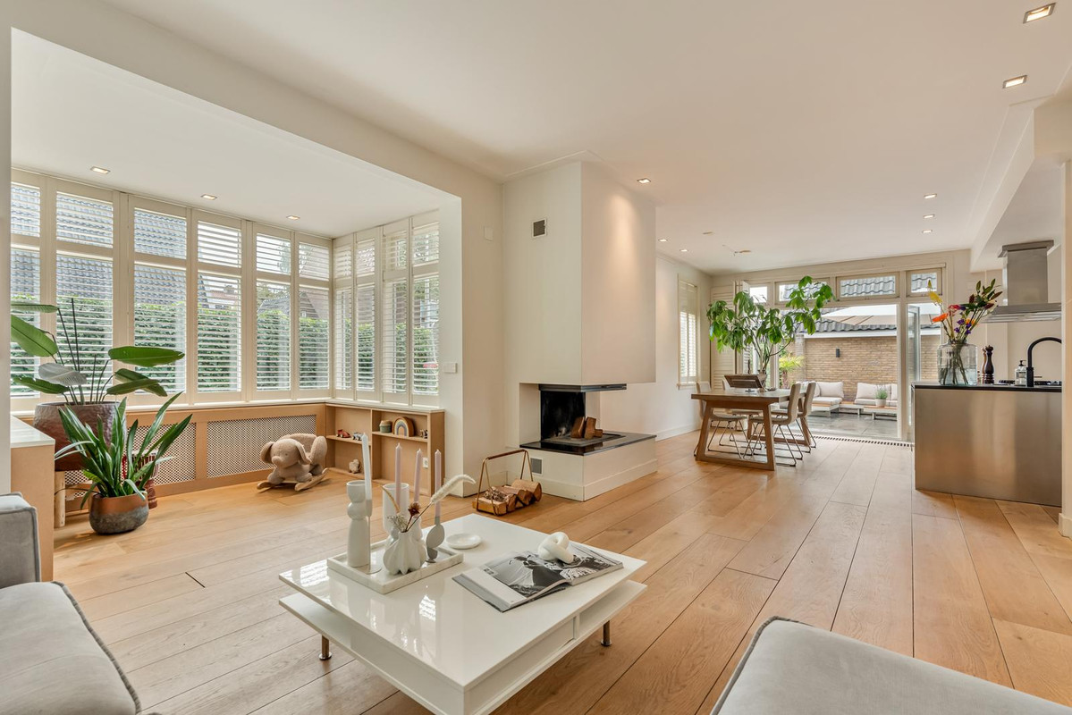Hoekwoning te koop: Bos en Vaartlaan 26, Amstelveen