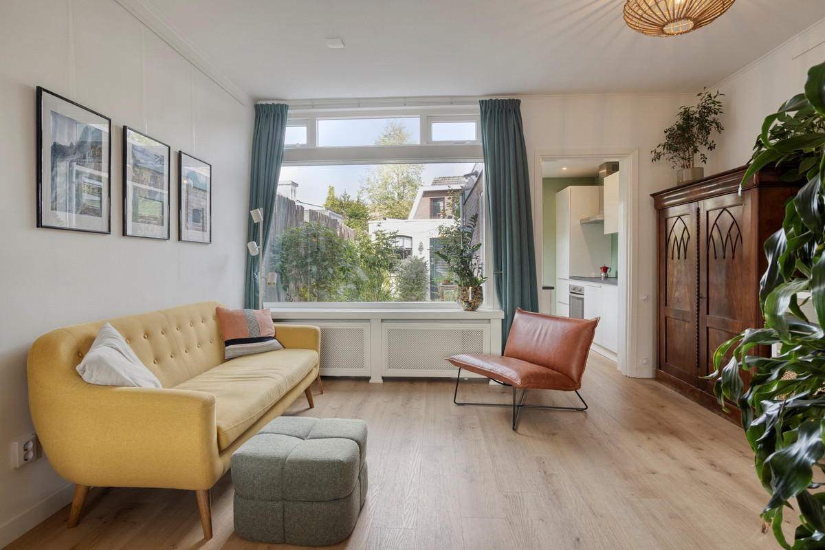 Hoekwoning te koop: Frieswijkstraat 1, Deventer