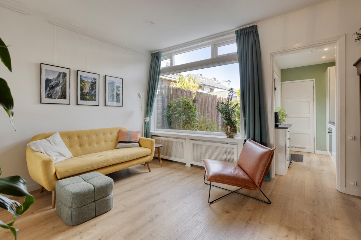 Hoekwoning te koop: Frieswijkstraat 1, Deventer