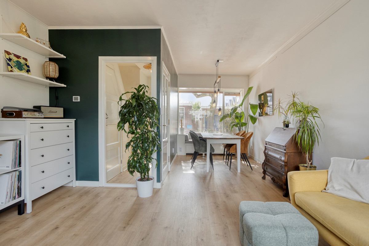 Hoekwoning te koop: Frieswijkstraat 1, Deventer