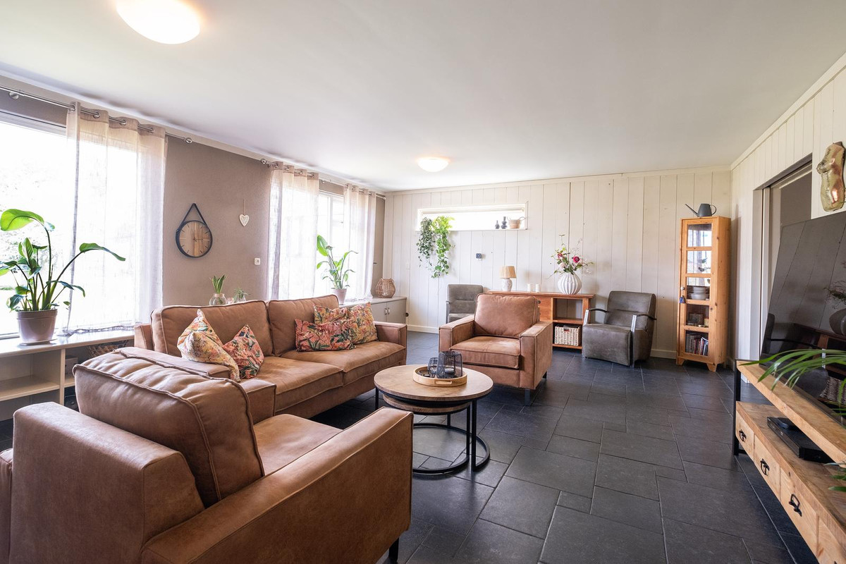 Vrijstaande woning te koop: Huigendijk 8, Ursem