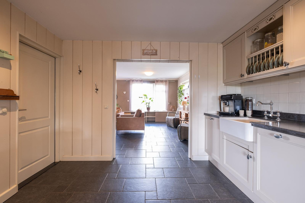 Vrijstaande woning te koop: Huigendijk 8, Ursem