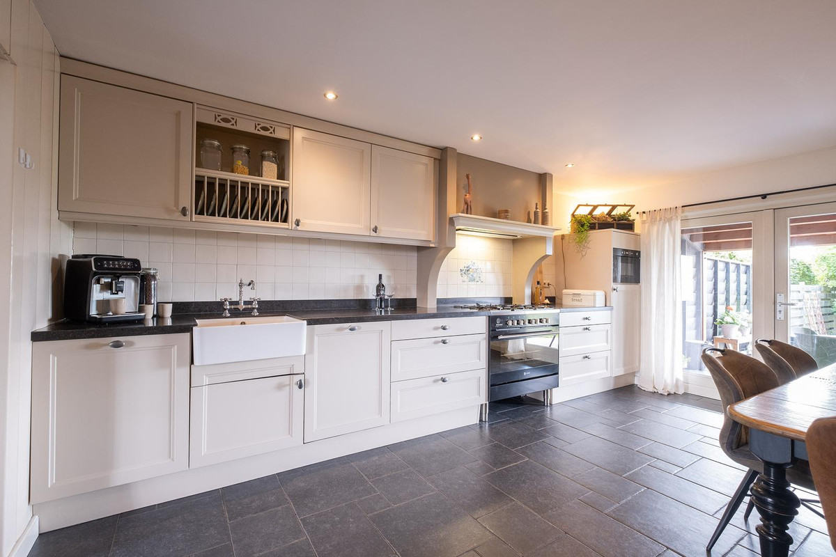 Vrijstaande woning te koop: Huigendijk 8, Ursem