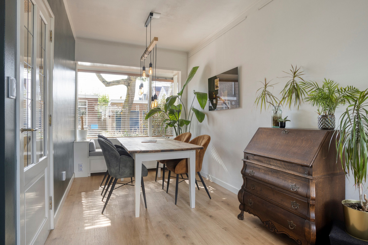 Hoekwoning te koop: Frieswijkstraat 1, Deventer