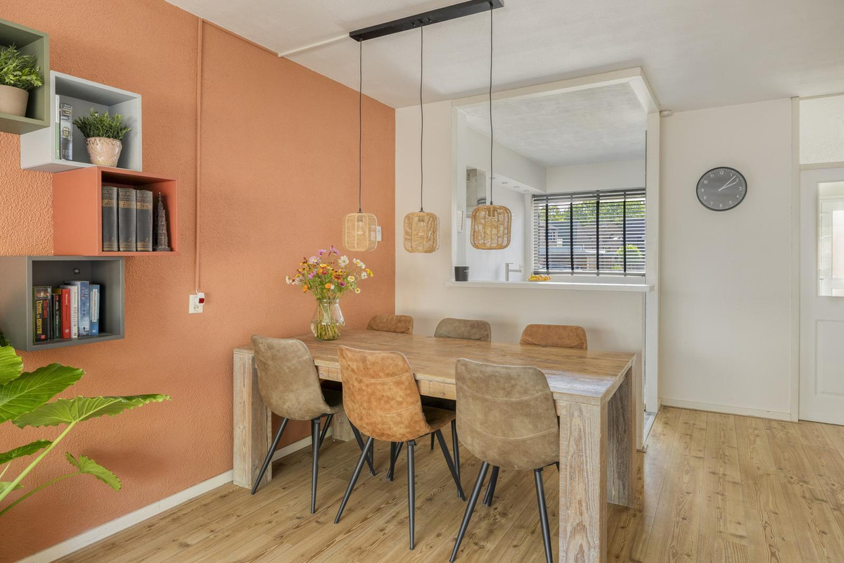 Tussenwoning te koop: Broekakker 7, Breda