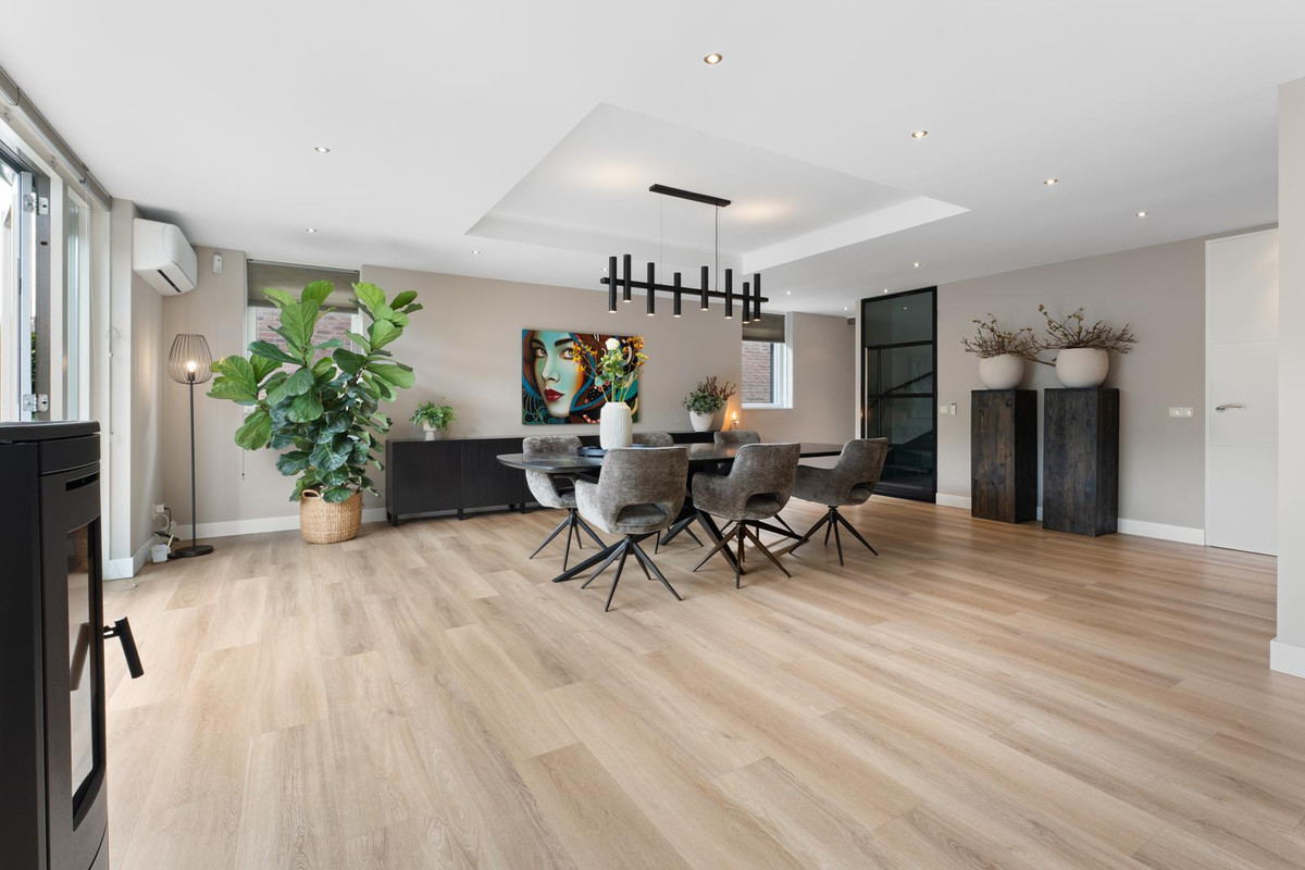 Vrijstaande woning te koop: Brittanniëlaan 45, Geleen