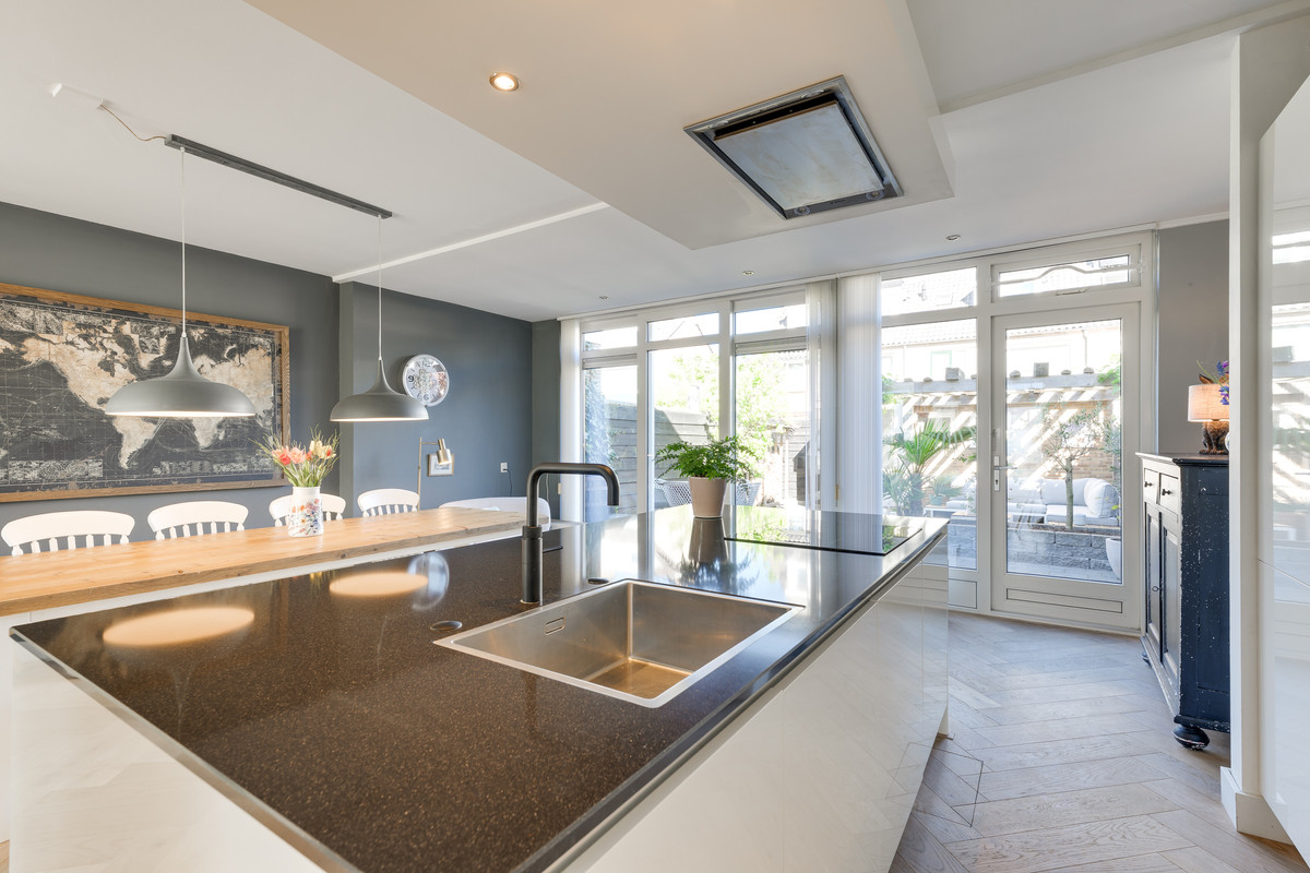 Tussenwoning te koop: Patrijslaan 16, Leidschendam