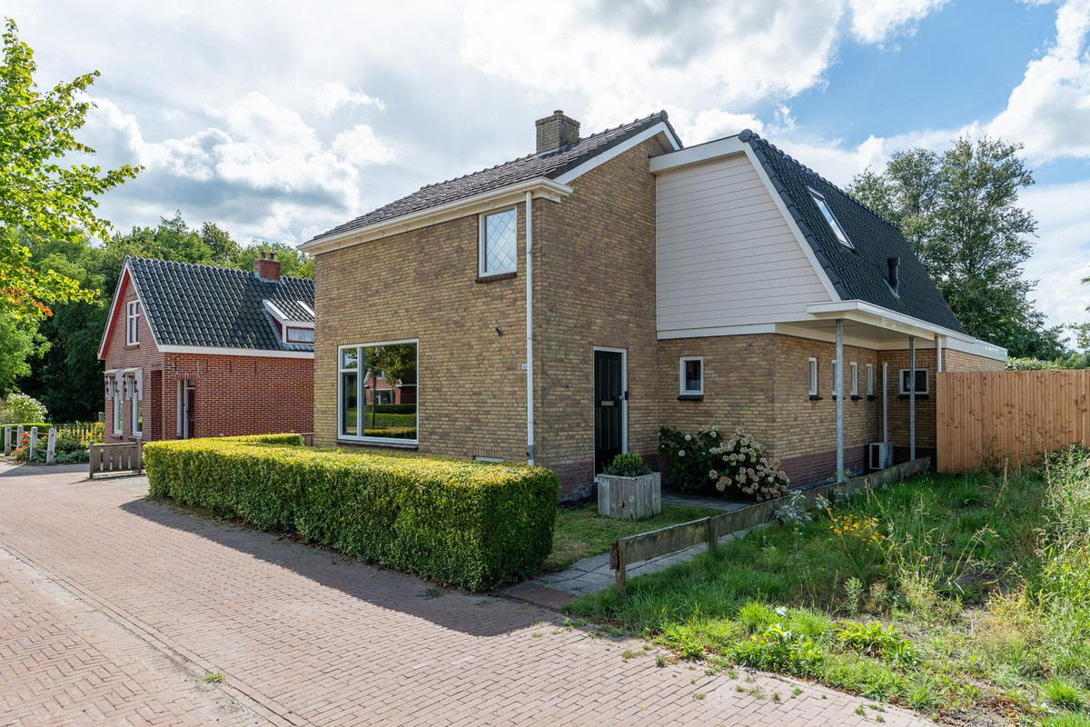 Vrijstaande woning te koop: Haadwei 160A, Damwâld