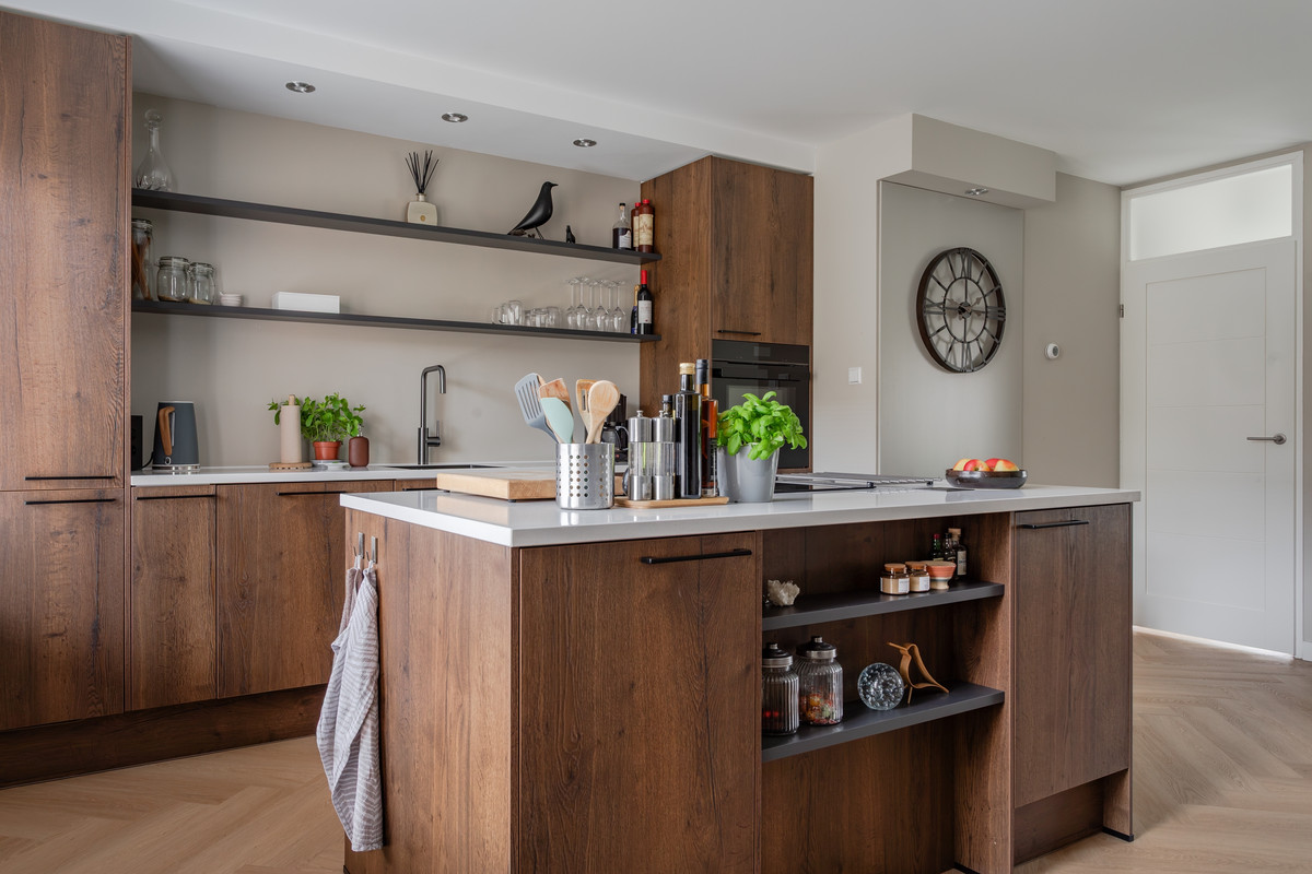 Tussenwoning te koop: Abdij 7, Blokker