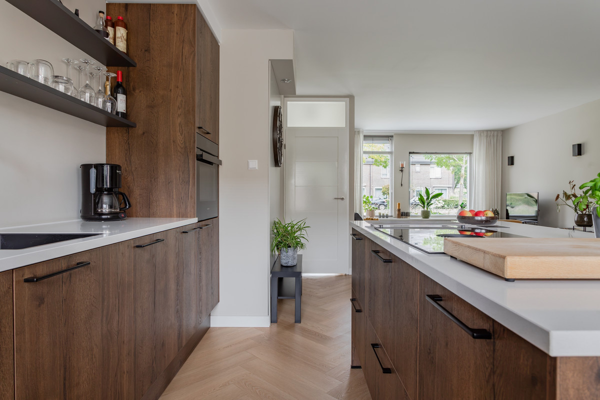 Tussenwoning te koop: Abdij 7, Blokker