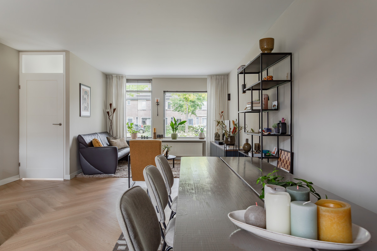 Tussenwoning te koop: Abdij 7, Blokker