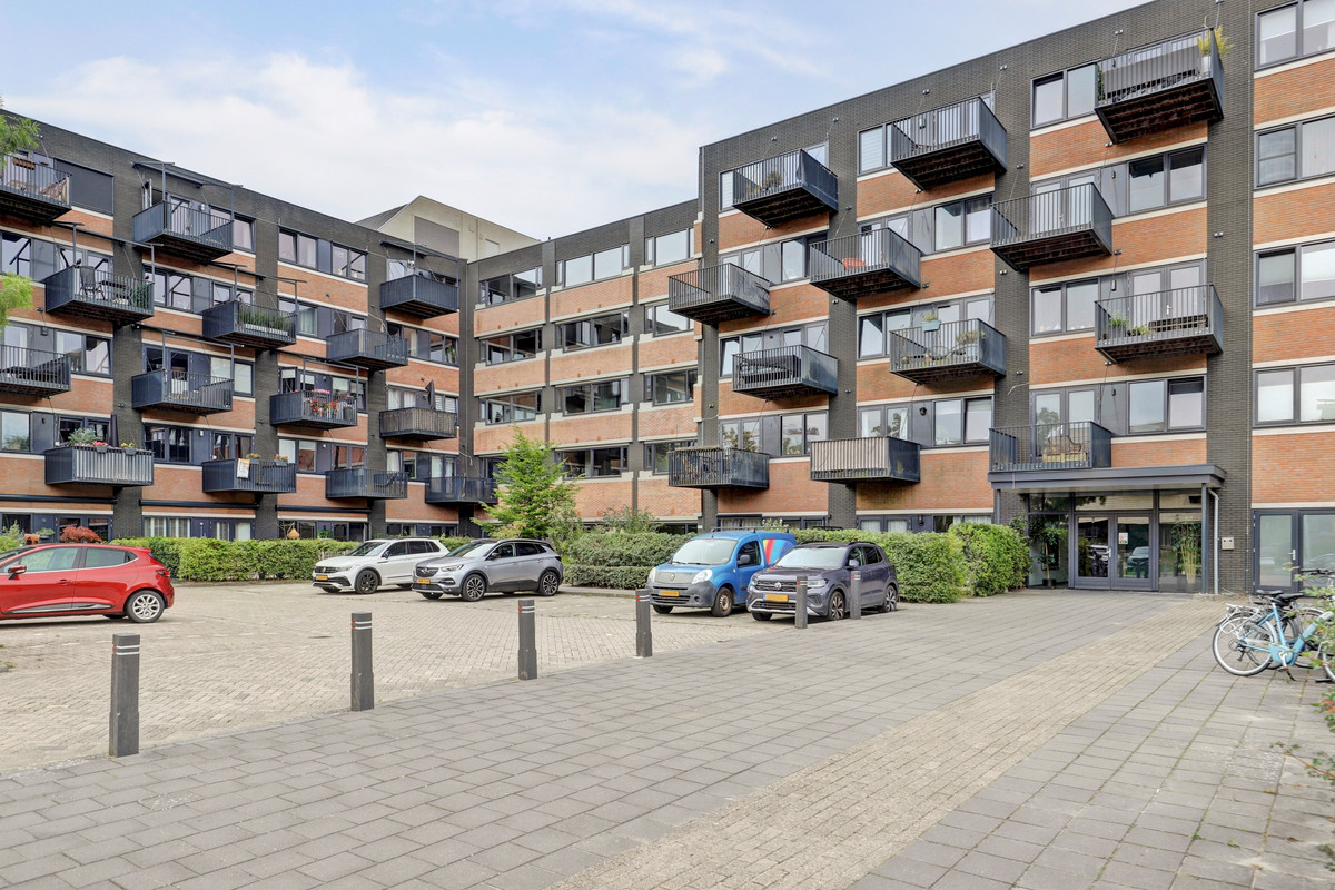Appartement te koop: Zandsteen 121, Hoorn