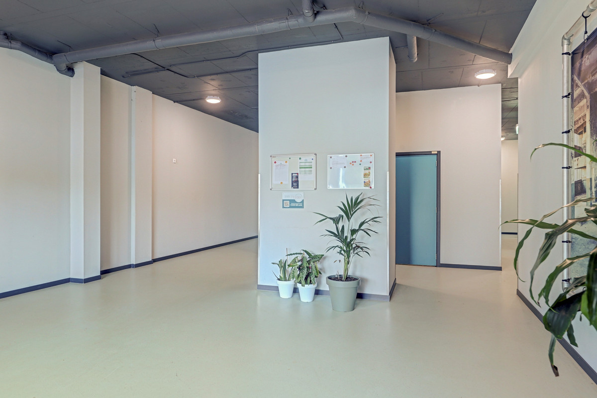Appartement te koop: Zandsteen 121, Hoorn