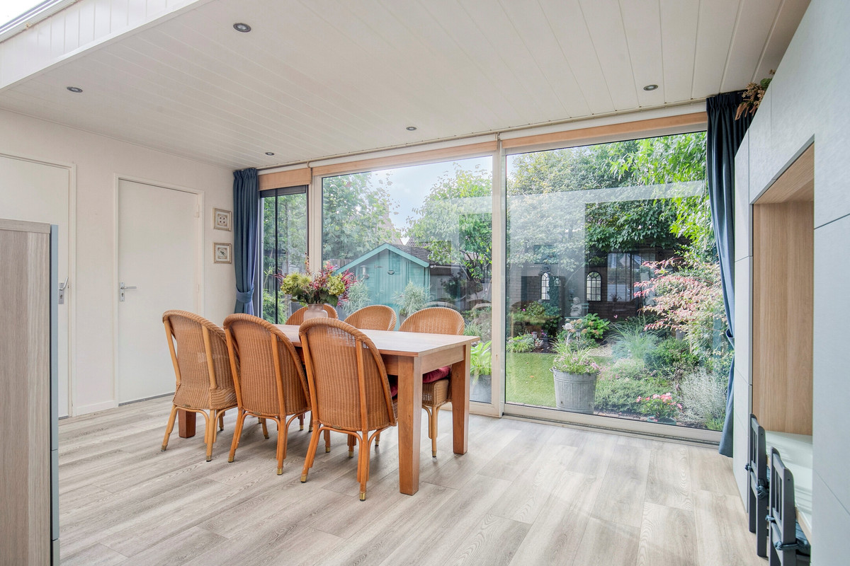 Tussenwoning te koop: Amer 18, Someren