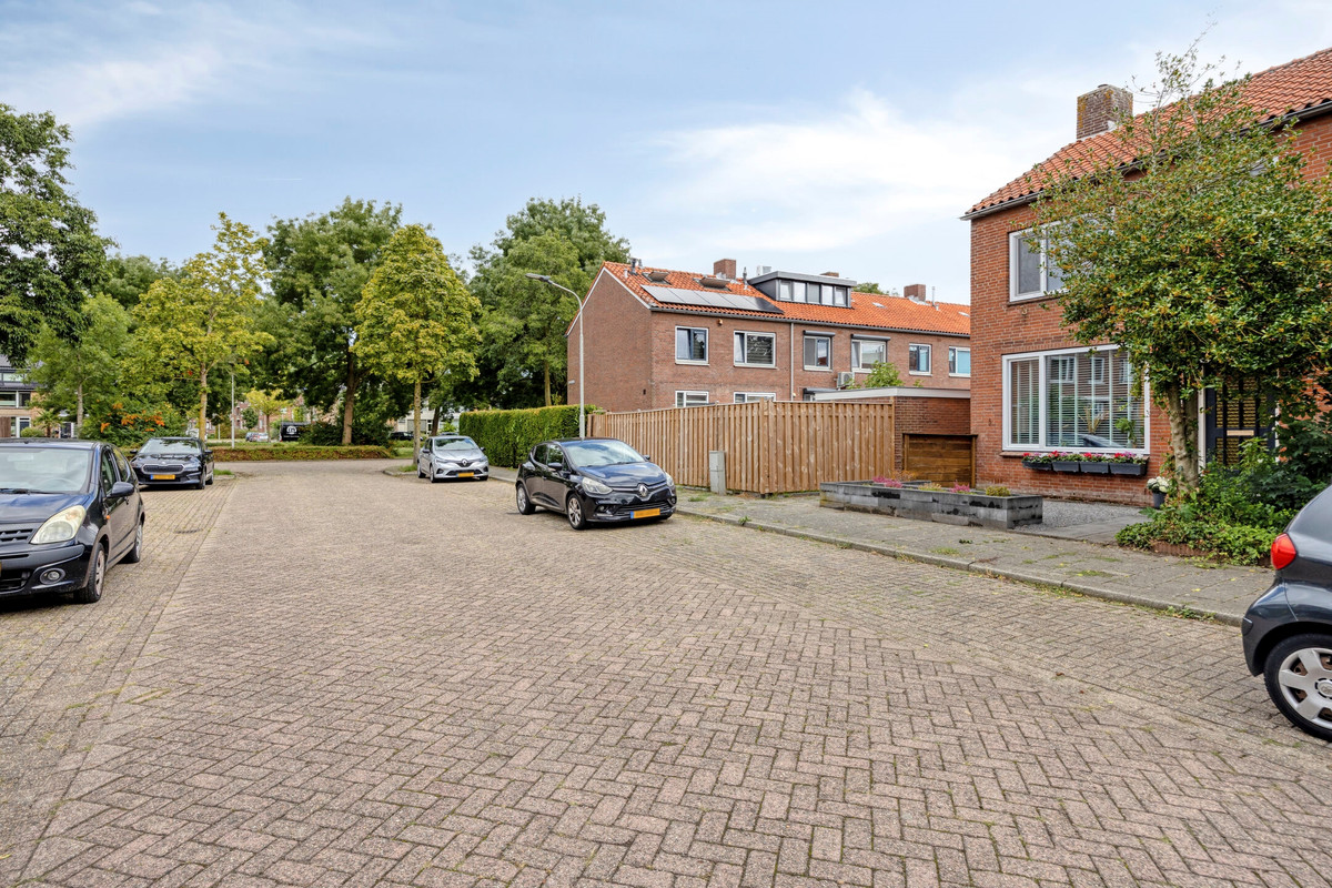 Hoekwoning te koop: Wildschutlaan 1, Gorinchem
