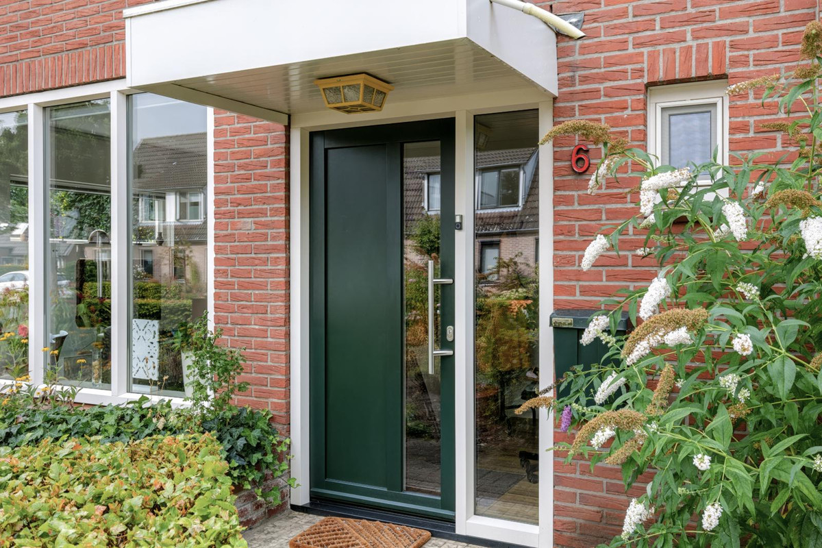 Twee-onder-één-kap te koop: Looweg 6, Harreveld