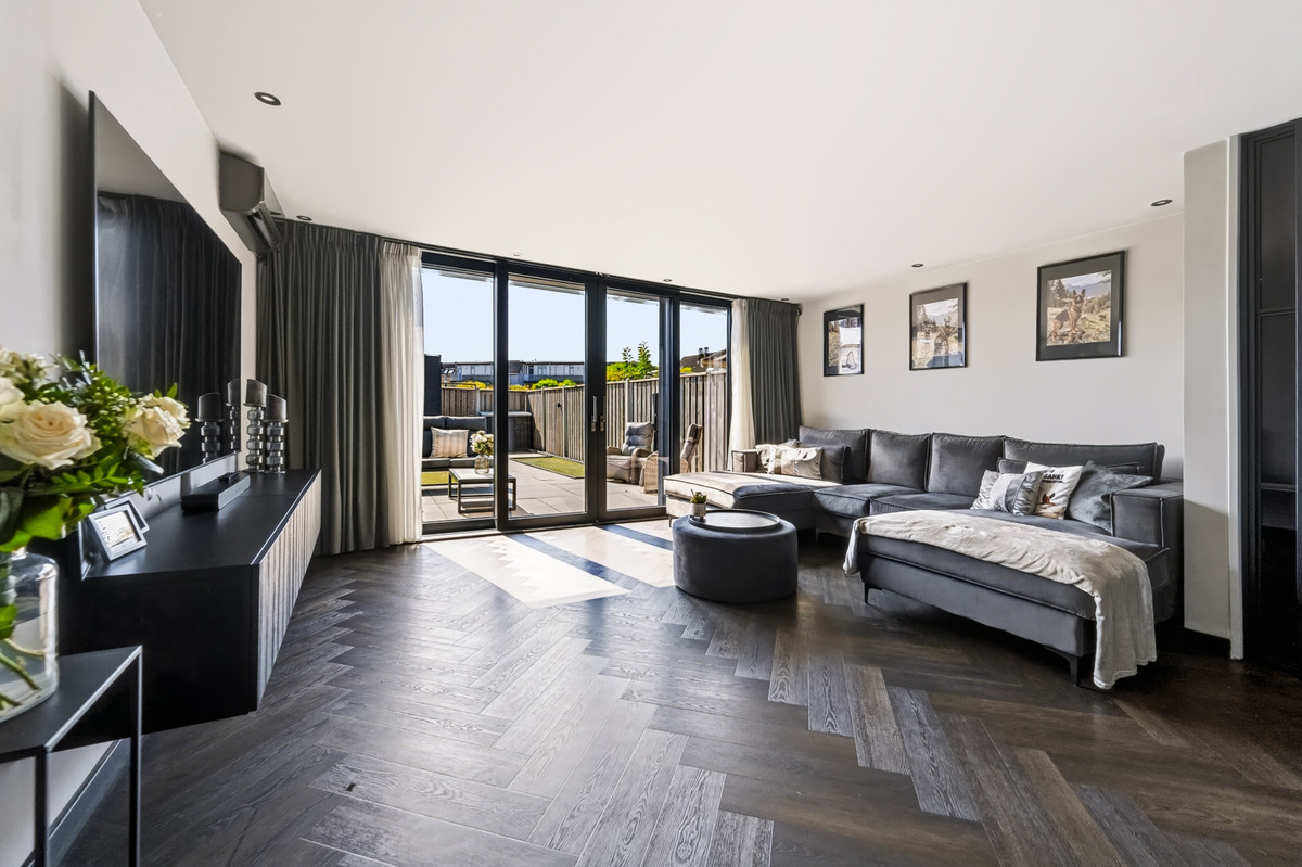 Tussenwoning te koop: Schervenkreek 8, Spijkenisse
