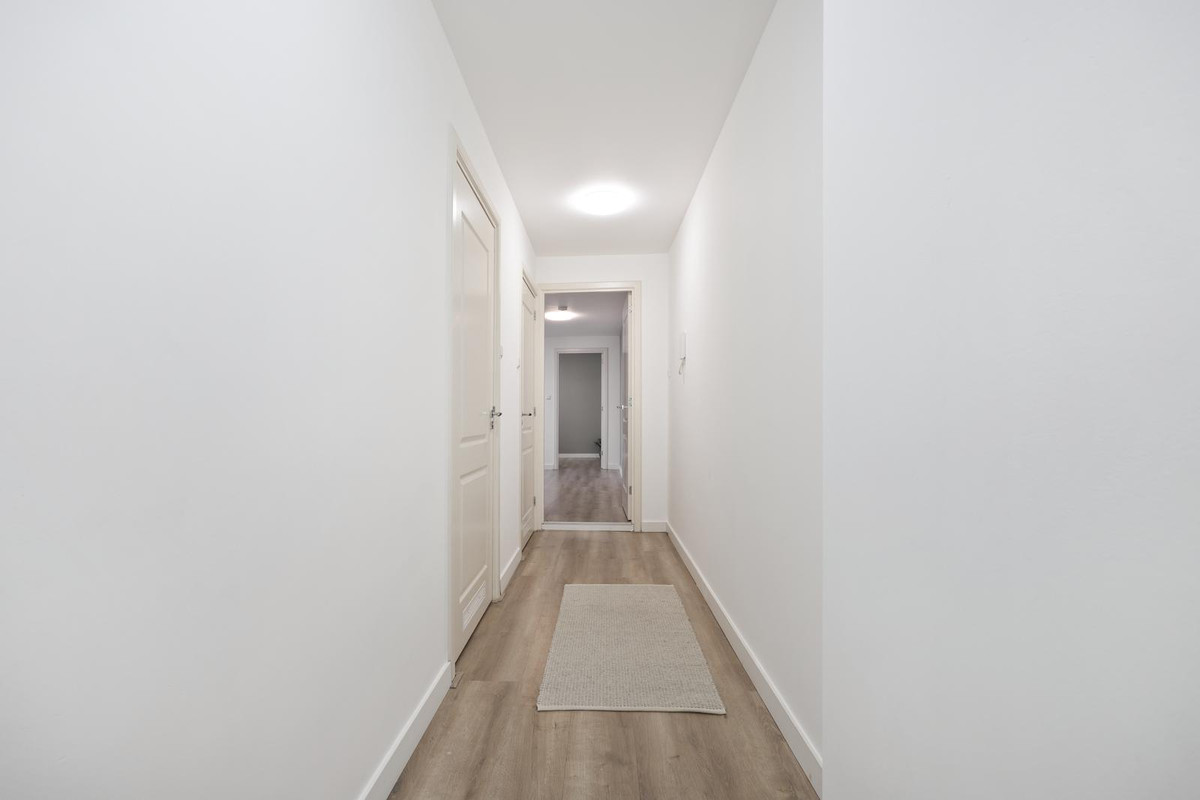 Studio te koop: Bussumsestraat 161, 'S-Gravenhage