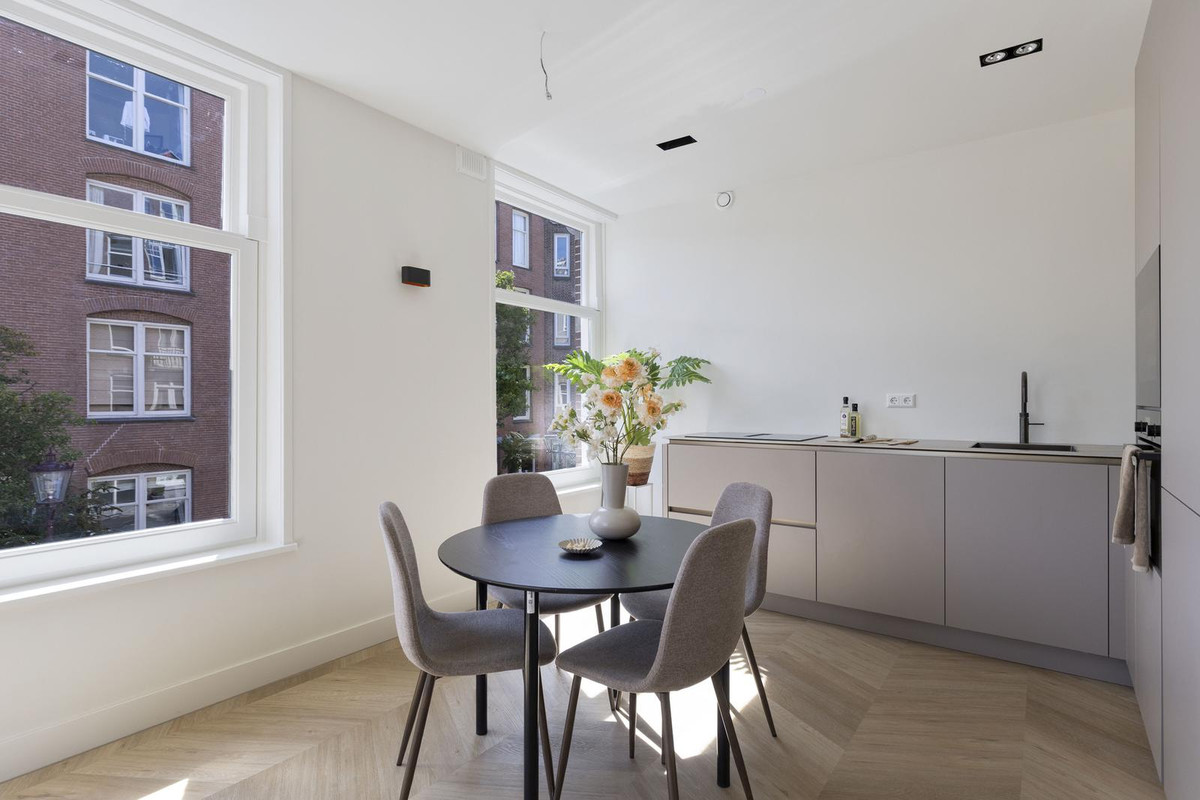 Appartement te koop: Brederodestraat 102-1, Amsterdam