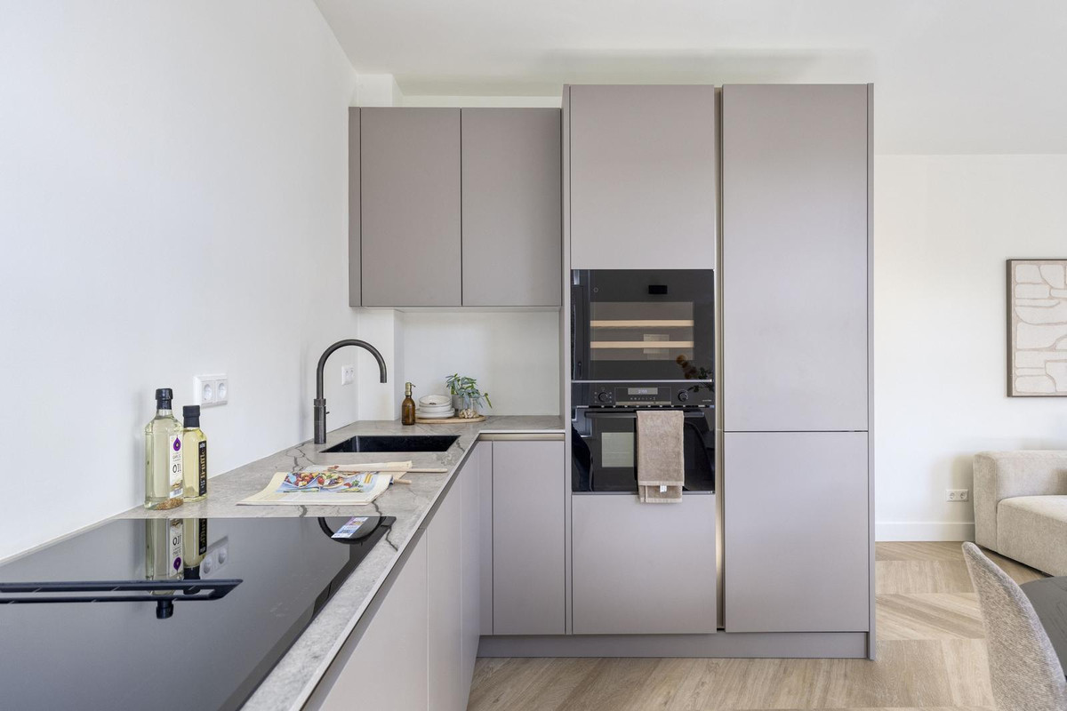 Appartement te koop: Brederodestraat 102-1, Amsterdam