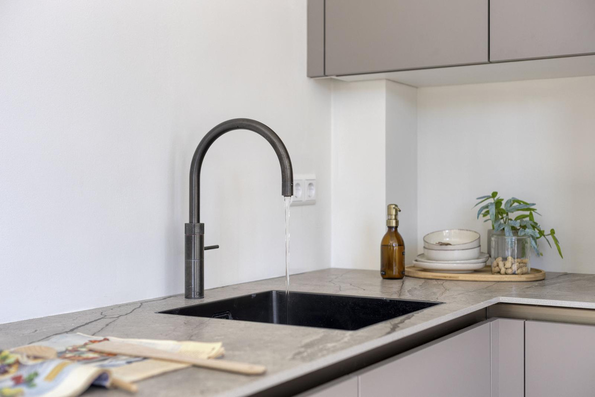 Appartement te koop: Brederodestraat 102-1, Amsterdam