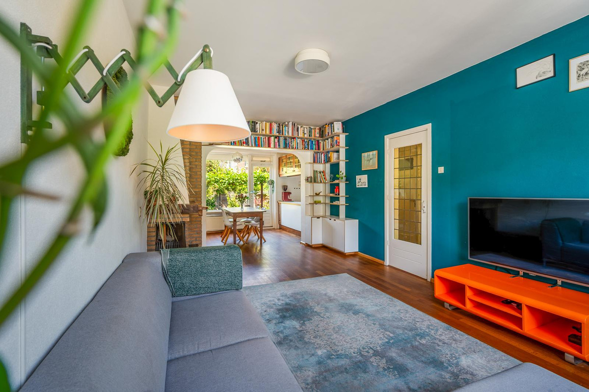 Tussenwoning te koop: Molenstraat 21, Rotterdam