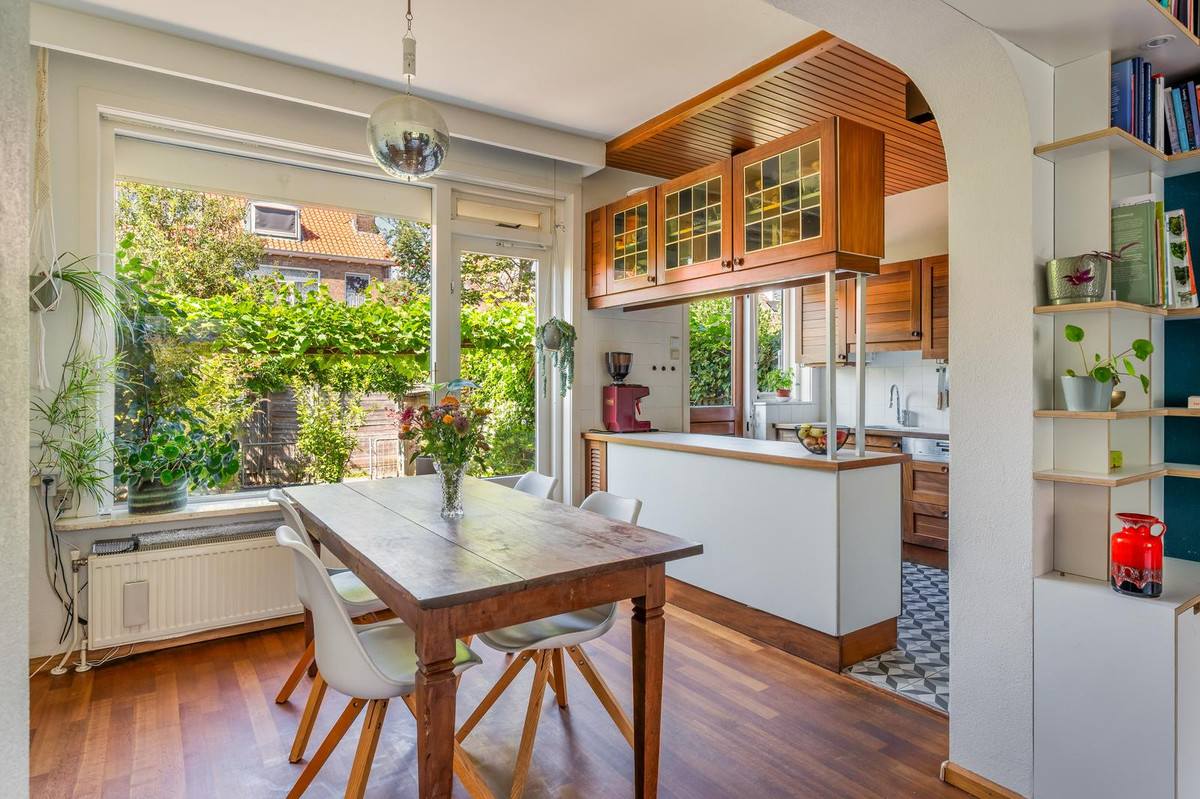 Tussenwoning te koop: Molenstraat 21, Rotterdam