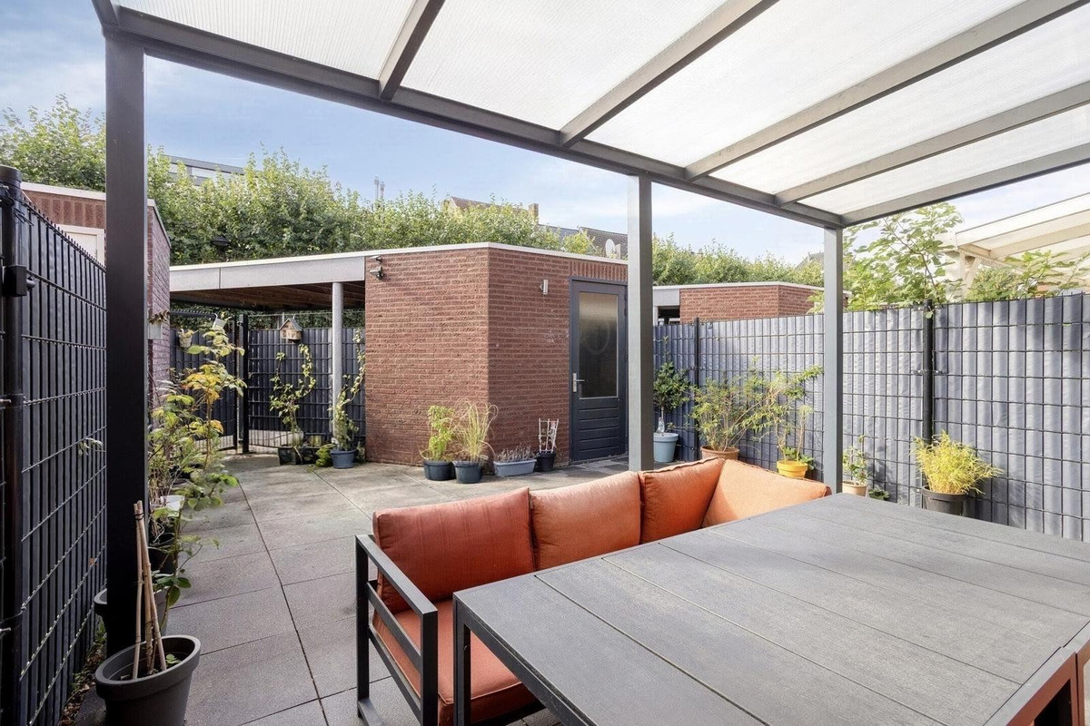 Tussenwoning te koop: Marconistraat 69, Maastricht