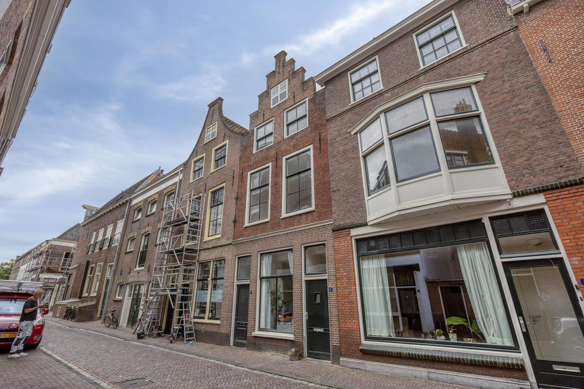 Appartement te koop: Rijnstraat 5A, Leiden