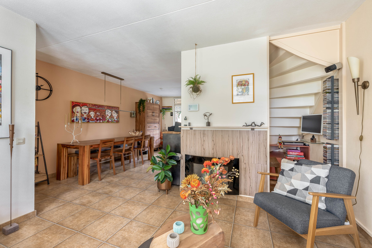 Tussenwoning te koop: Gerstakker 92, Waddinxveen