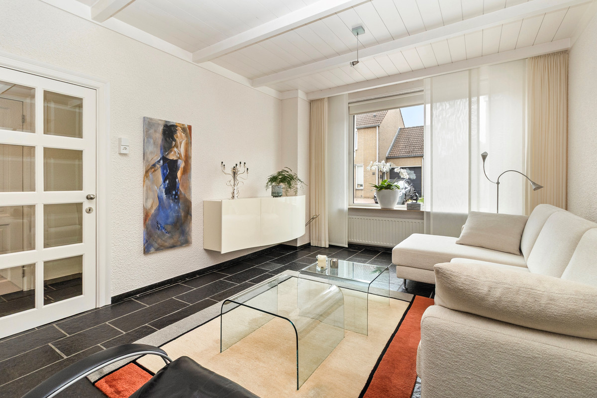 Hoekwoning te koop: Sint Josephstraat 90, Meerssen