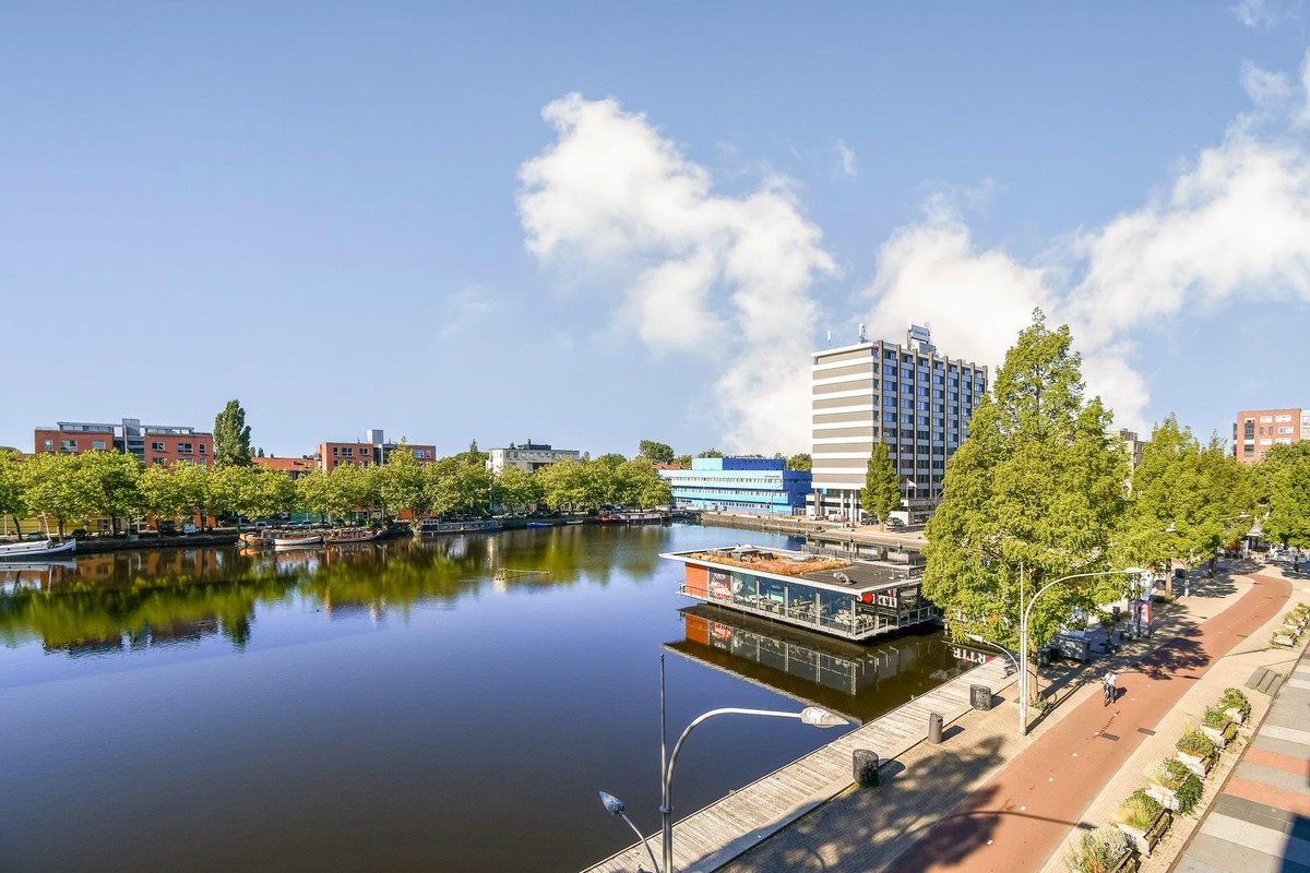 Appartement te koop: Jan de Jonghkade 17, Amsterdam