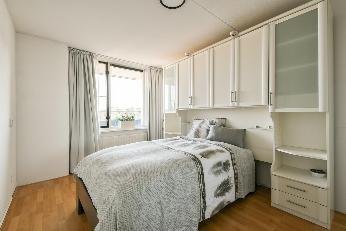 Appartement te koop: Jan de Jonghkade 17, Amsterdam