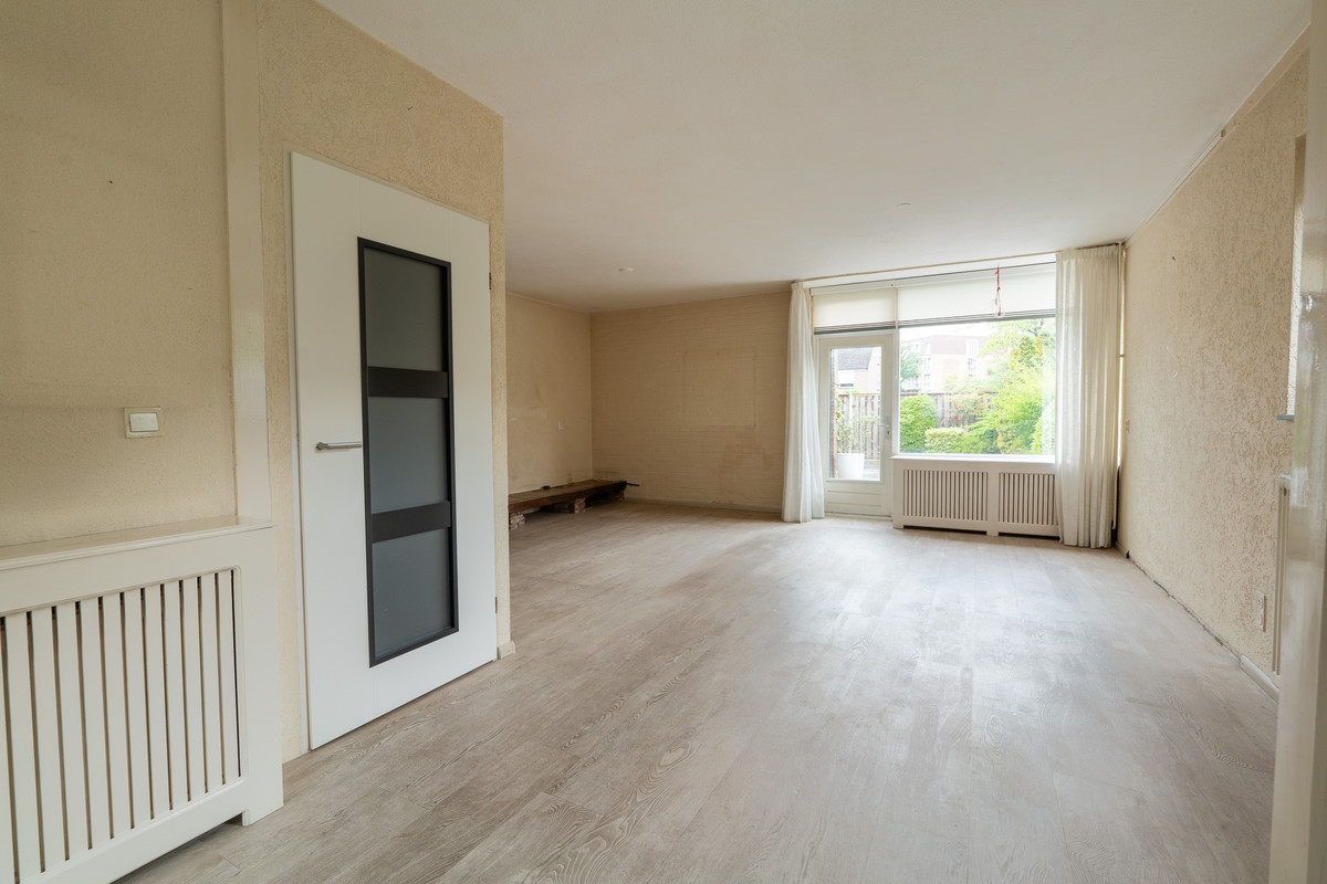 Hoekwoning te koop: De Eik 2, Hellevoetsluis
