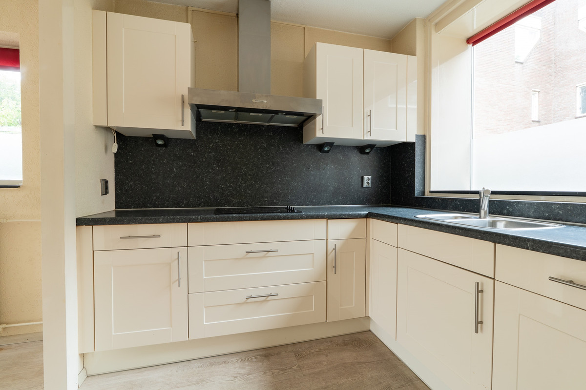 Hoekwoning te koop: De Eik 2, Hellevoetsluis