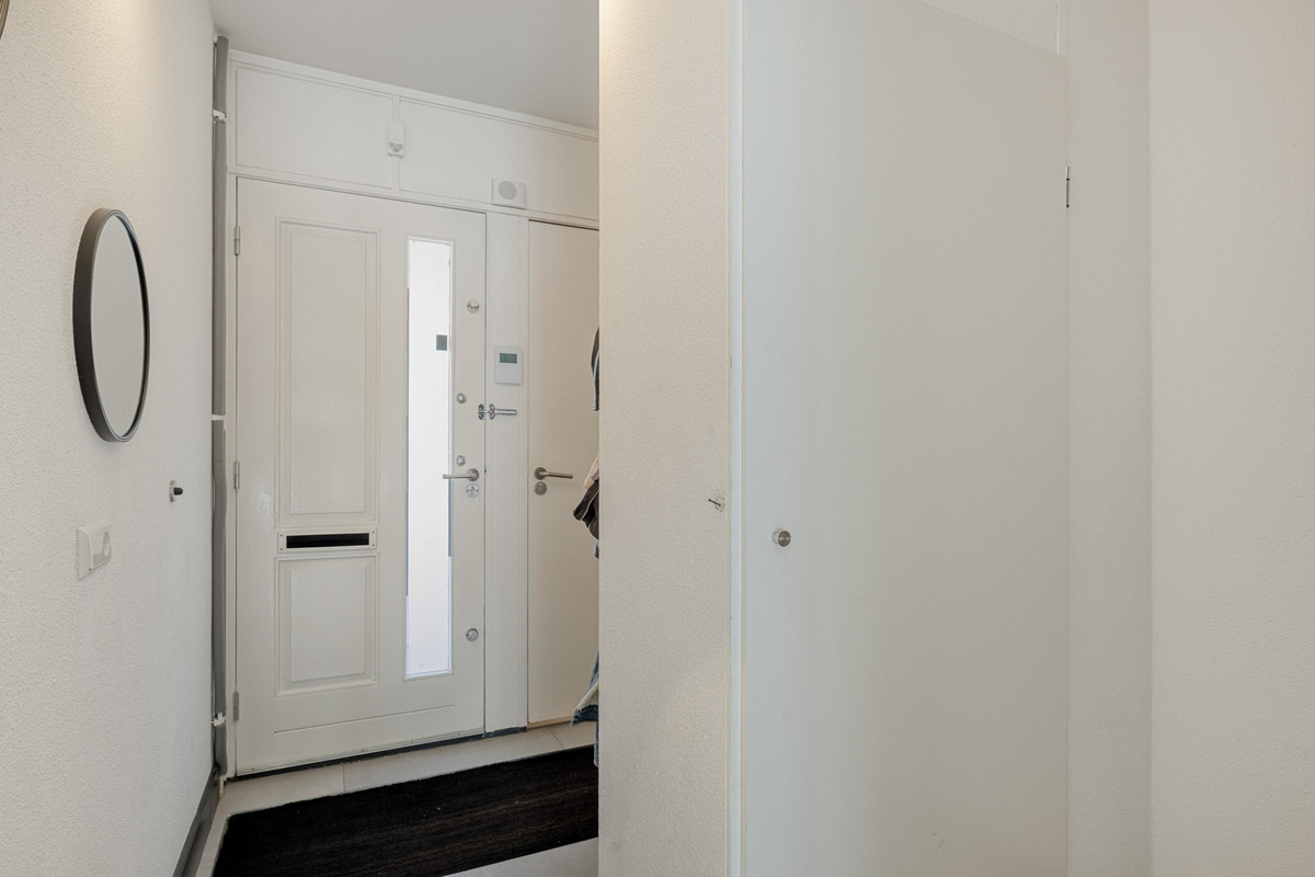 Tussenwoning te koop: Kersegaarde 9, Nieuwegein