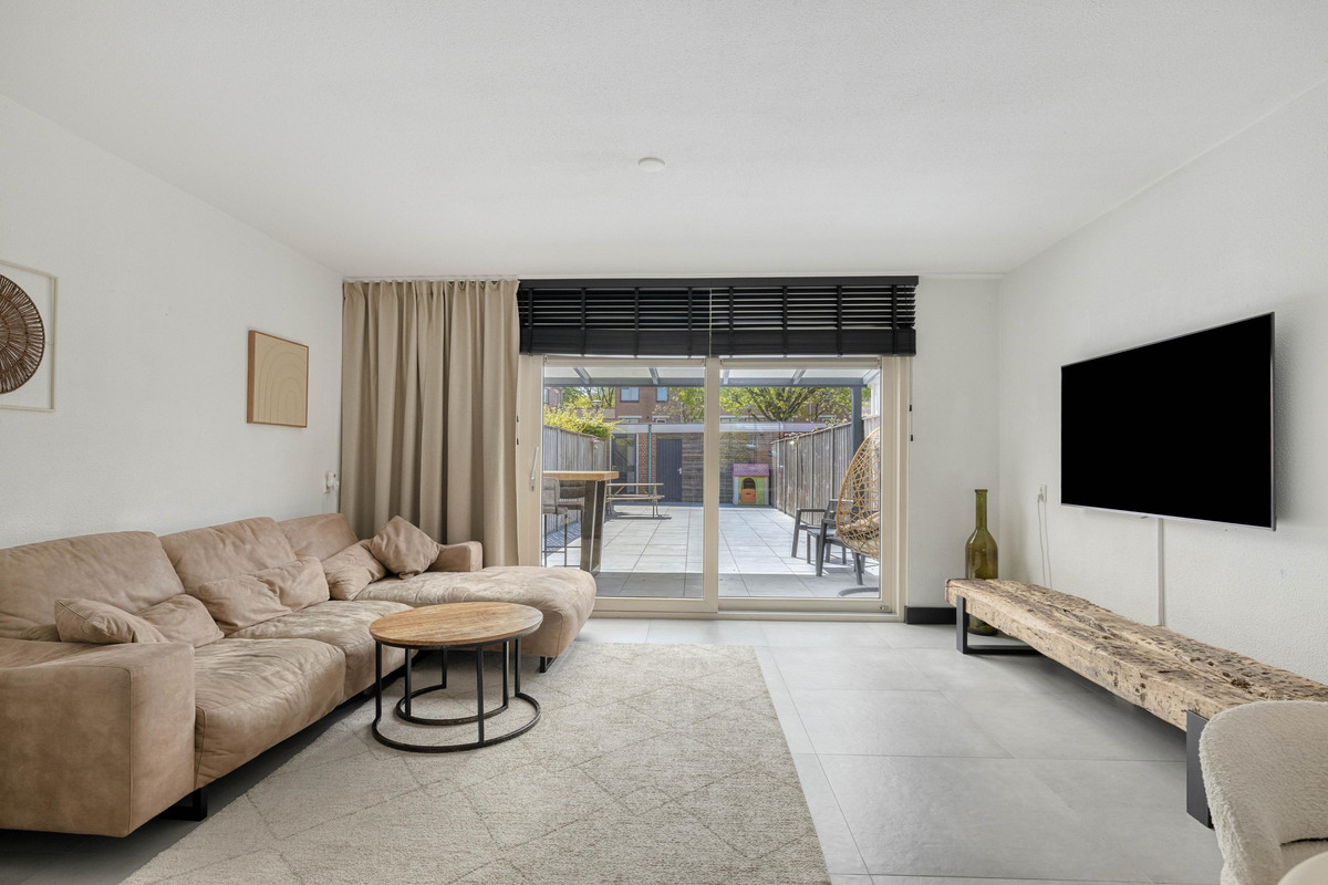 Tussenwoning te koop: Kersegaarde 9, Nieuwegein