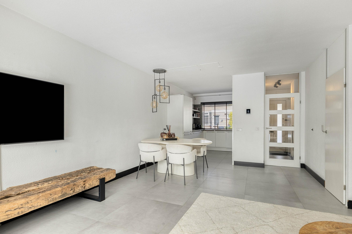 Tussenwoning te koop: Kersegaarde 9, Nieuwegein