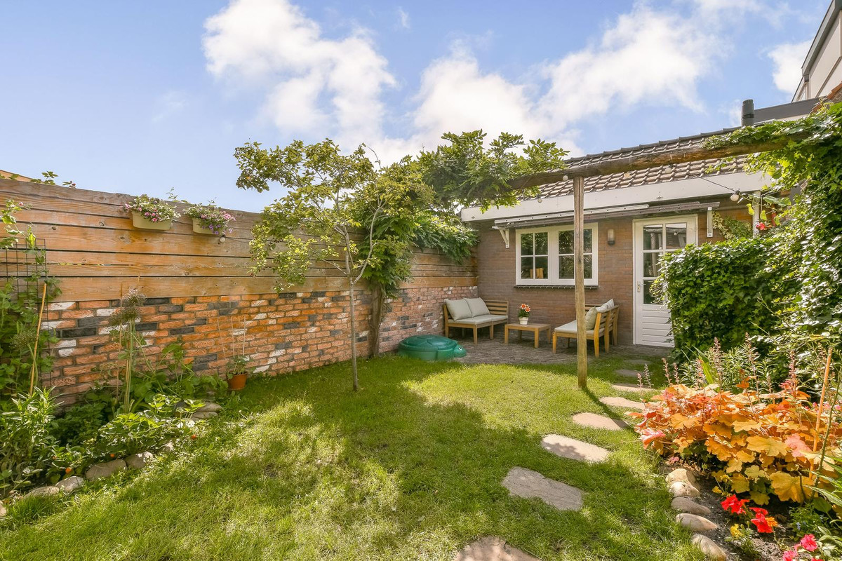 Tussenwoning te koop: Muyskenweg 45, Utrecht