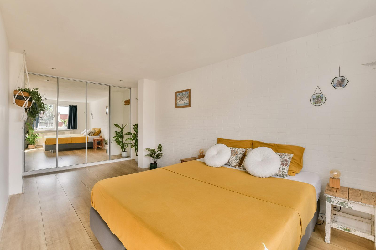 Tussenwoning te koop: Muyskenweg 45, Utrecht