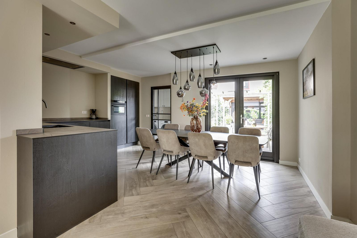 Hoekwoning te koop: Kievit 27, Rijssen