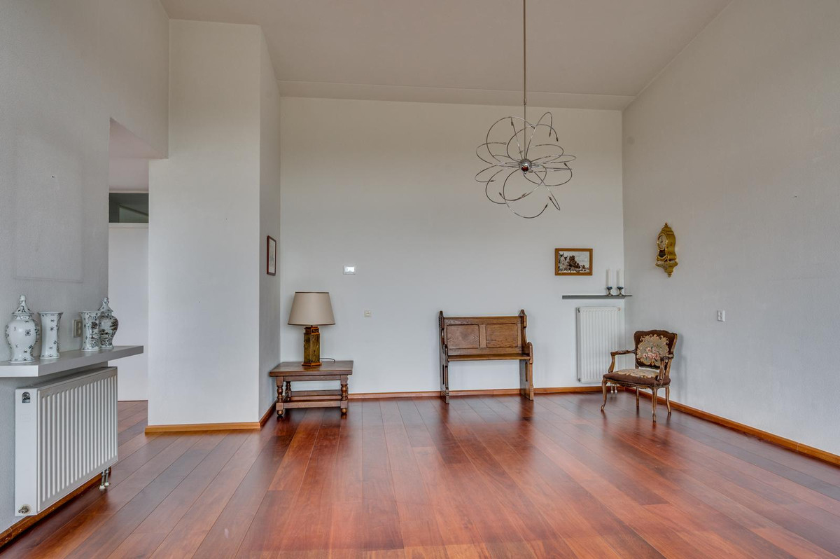 Appartement te koop: Veldzuring 53, Venlo
