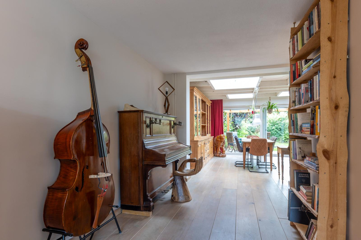 Tussenwoning te koop: Marsstraat 28, Sittard