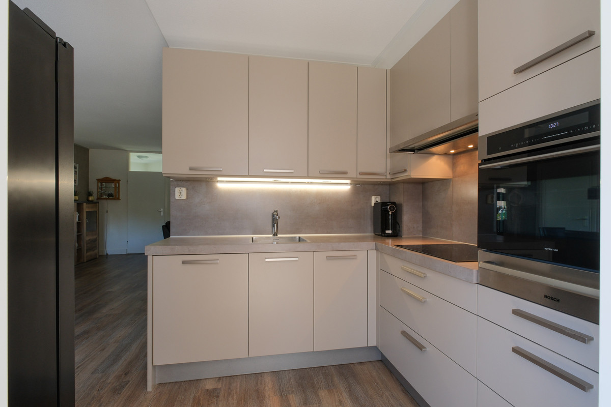 Hoekwoning te koop: De Vogelweide 46, Almelo