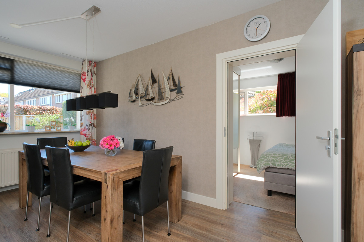 Hoekwoning te koop: De Vogelweide 46, Almelo