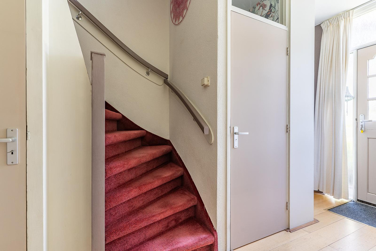 Tussenwoning te koop: Coragestraat 37, Elburg
