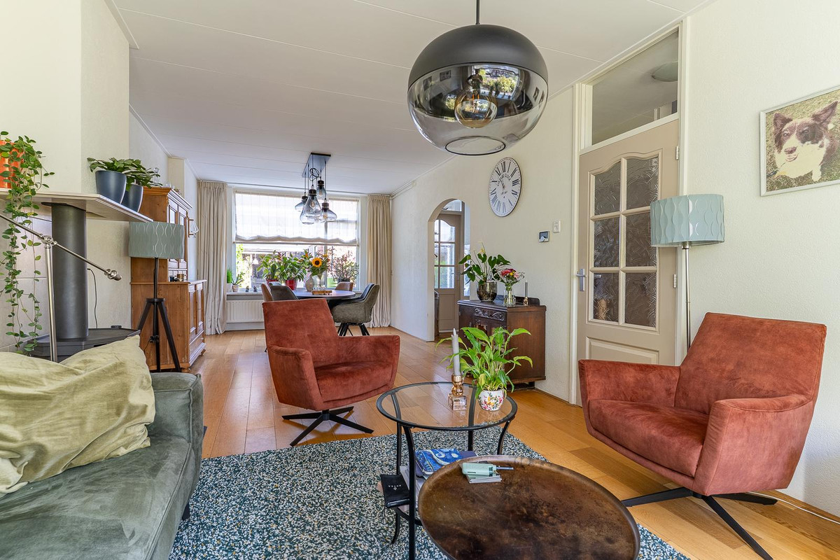 Tussenwoning te koop: Coragestraat 37, Elburg
