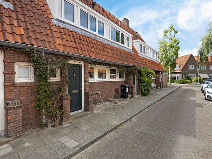 Venhuizenstraat 9