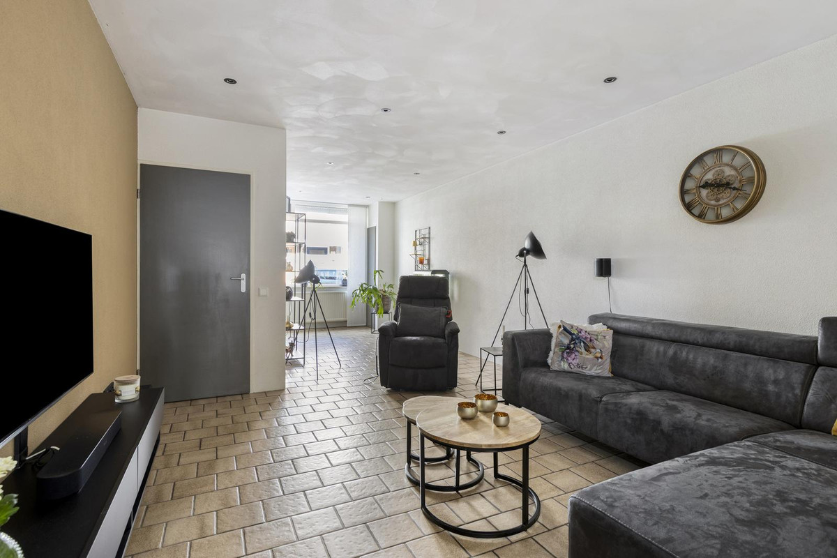 Tussenwoning te koop: Lieven de Keijstraat 32, Tilburg
