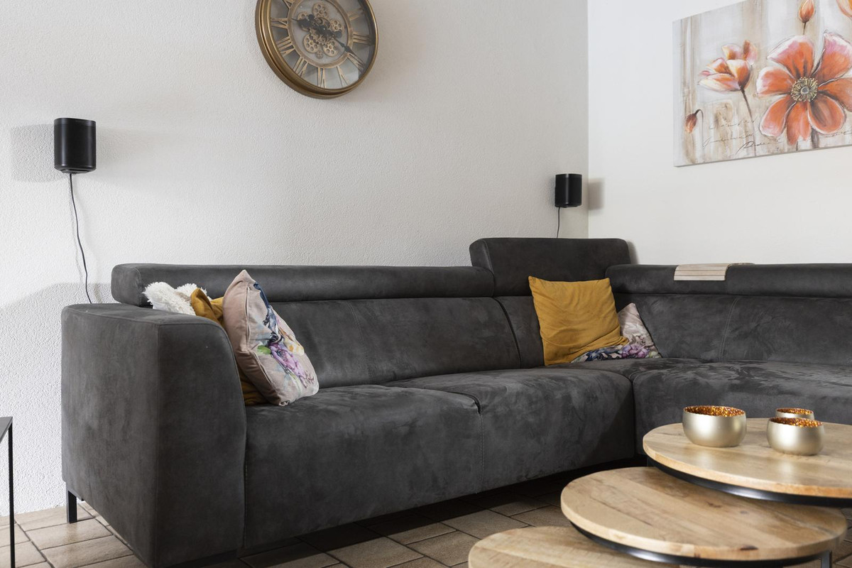 Tussenwoning te koop: Lieven de Keijstraat 32, Tilburg